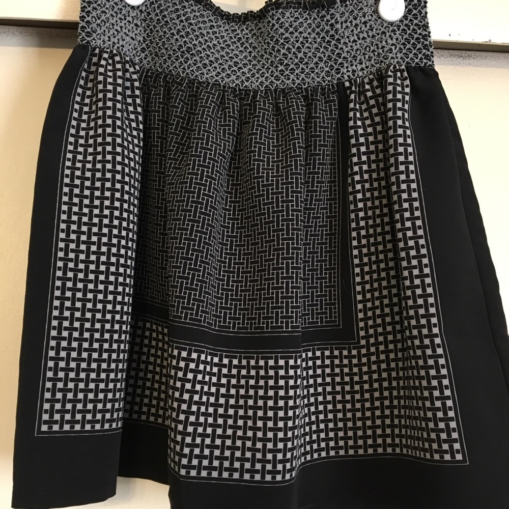 Black gray smocked skirt